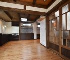 ＬＤＫ　引き違い木製建具は当社オリジナル