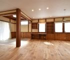 ＬＤＫ　床はナラ無垢板
